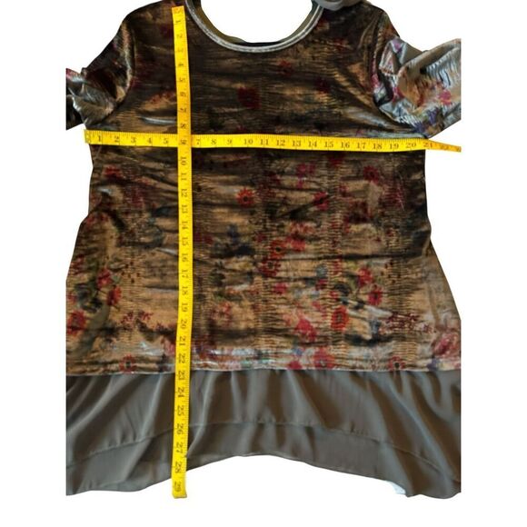 Fantazia Women's Velvet Mixed Media Long Sleeve Blouse W/ Scarf Green Medium - Picture 5 of 7